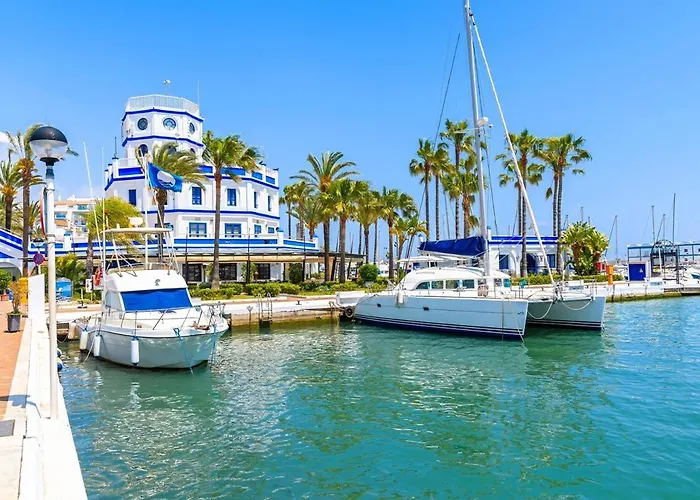 Chic Andalusian Retreat 아파트