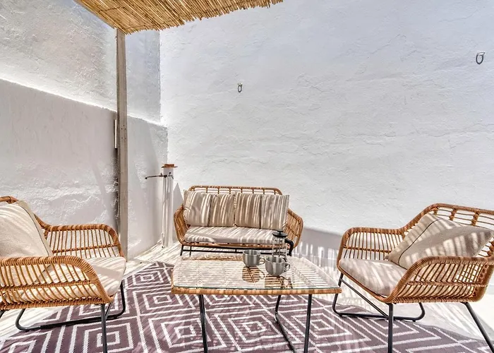 Chic Andalusian Retreat 아파트