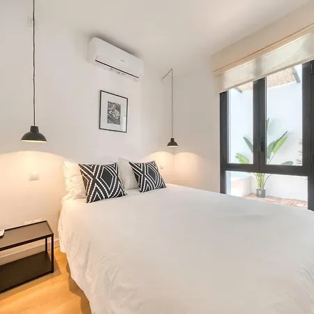 Lejlighed Chic Andalusian Retreat Estepona