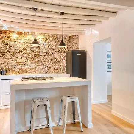 Chic Andalusian Retreat Apartment